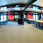 Hotel Pommerloch מלון 3*
