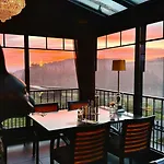 Hotel Pommerloch 3*